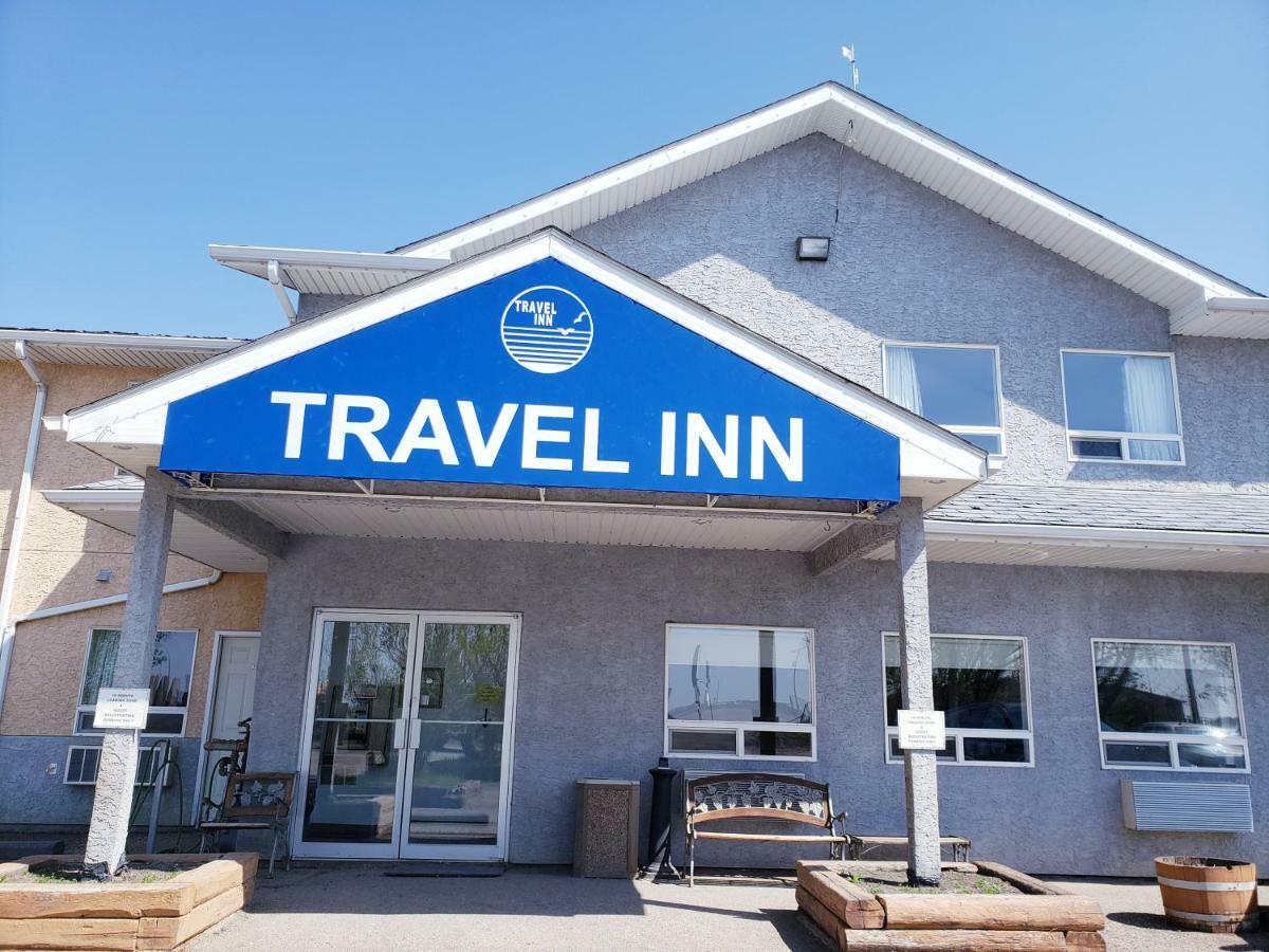 Travel-Inn Resort & Campground Саскатун Екстериор снимка